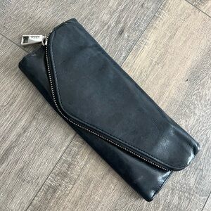 GUC Black HOBO Wallet